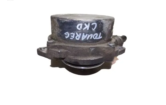 Volkswagen Touareg II Vacuum pump 059145100J