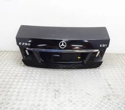 Mercedes-Benz E W212 Tailgate/trunk/boot lid A2127500975