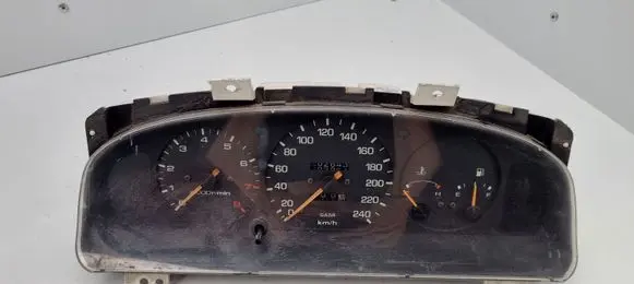 Mazda MX-6 Speedometer (instrument cluster)
