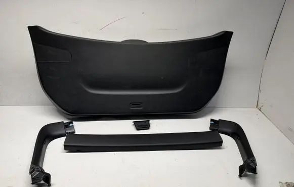 Hyundai Kona I Tailgate/trunk upper cover trim 81750J9000