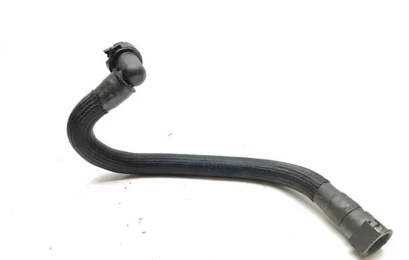 Peugeot 3008 II Engine coolant pipe/hose