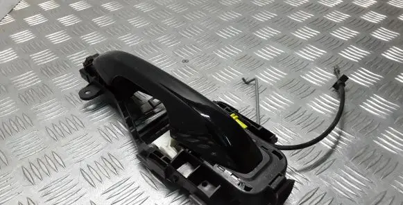 Volvo XC40 Front door exterior handle 30747095