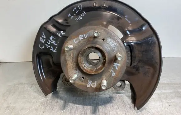 Honda CR-V Front wheel hub
