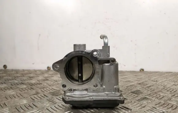 Suzuki Vitara (LY) Electric throttle body valve 11U201970