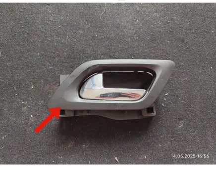 Citroen C4 I Front door handle cover 9657086277