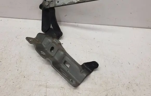 Mercedes-Benz CLC CL203 Engine bonnet/hood hinges A2038800428
