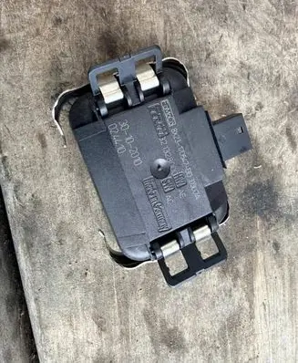 Jaguar XF X250 Rain sensor 8X2317D547BD