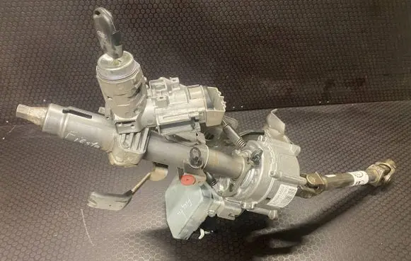 Steering wheel axle set