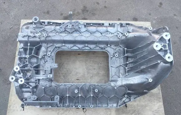 Mercedes-Benz EQB Engine mounting bracket A2433451800