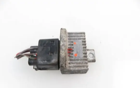 Renault Modus Glow plug pre-heat relay 7700115078