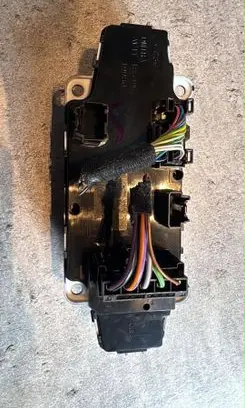 Ford Transit Courier Climate control unit AV1T19980