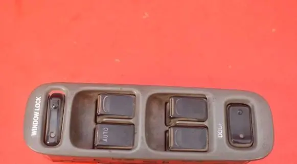 Suzuki Grand Vitara I Electric window control switch
