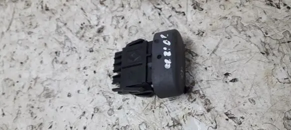 Renault Clio II Central locking switch button 015