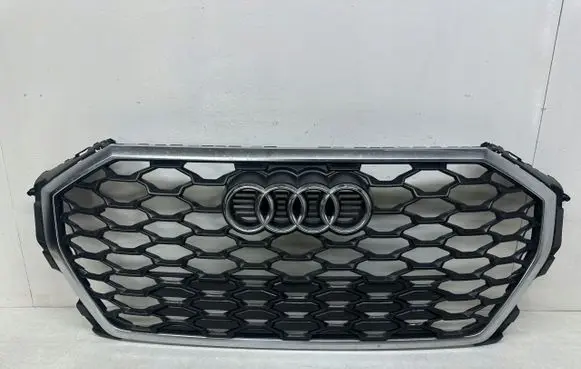 Audi Q3 F3 Front bumper upper radiator grill 83F853651A 83F853651