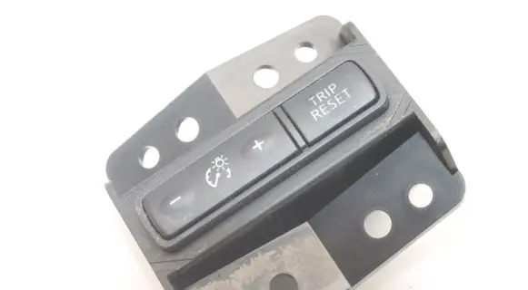 Nissan Pulsar Other switches/knobs/shifts