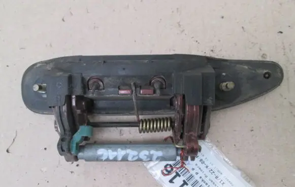 Nissan Primera Front door exterior handle