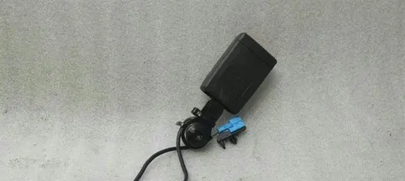 Mercedes-Benz GL X166 Rear seatbelt buckle A1668602469