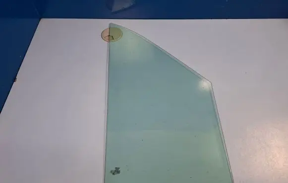 Volkswagen Crafter Front door vent window glass four-door 43R004025 7C0845115A DOT766M350AS2