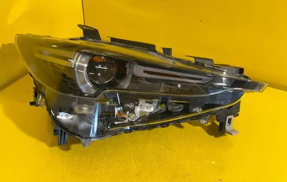 BMW 5 G30 G31 Headlight/headlamp KB8P51030