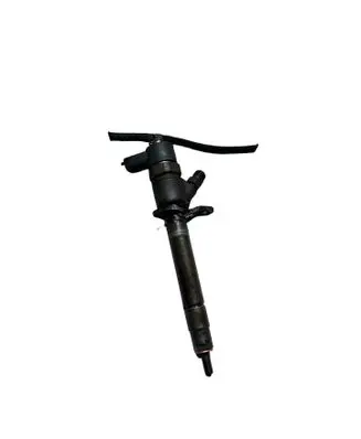 Volvo XC70 Fuel injector 30777526