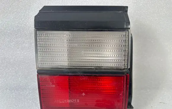 Volkswagen PASSAT B3 Tailgate rear/tail lights 357945107 0018436R 321945259