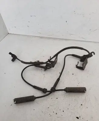 BMW 1 E81 E87 ABS brake wheel speed sensor 6770629