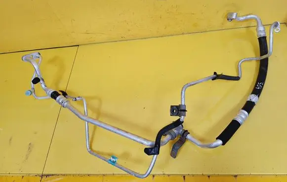 Air conditioning (A/C) pipe/hose