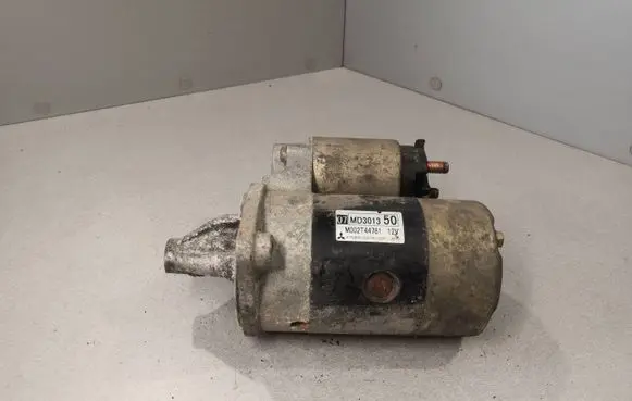 Mitsubishi Colt Starter motor M002T44781 MD301350