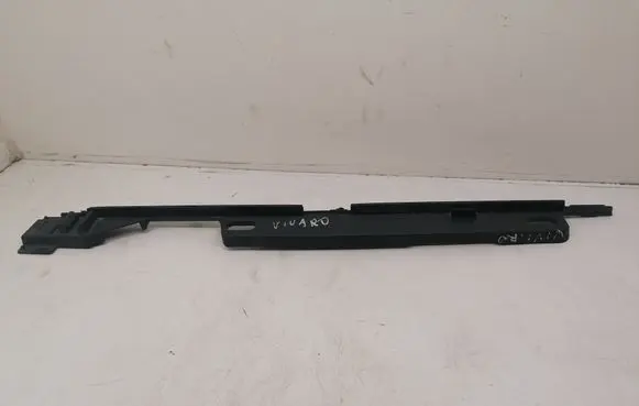 Opel Vivaro Wiper trim 8200036493