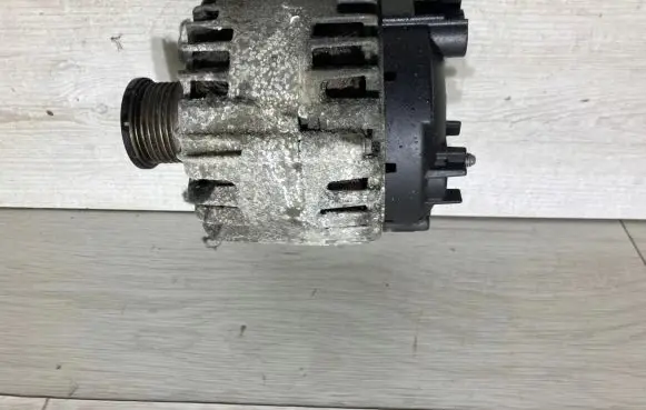 Skoda Octavia Mk3 (5E) Generator/alternator 03L903023L