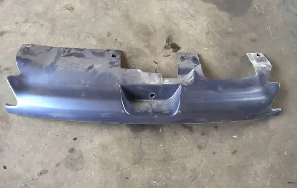 Peugeot 306 Front grill 9623627477
