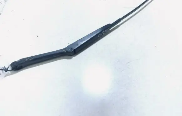Opel Astra G Front wiper blade arm 90559554