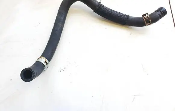 Toyota Avensis T270 Engine coolant pipe/hose