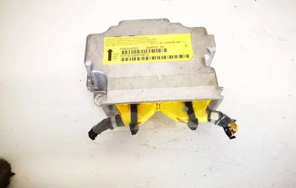 Peugeot 4007 Airbag control unit/module p8635a053
