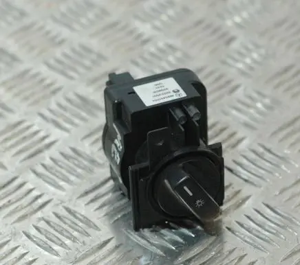 Mercedes-Benz A W169 Light switch A1695451704