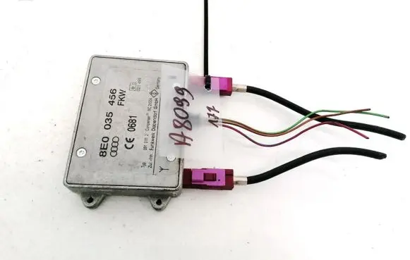 Audi A6 S6 C5 4B Antenna control unit 8E0035456