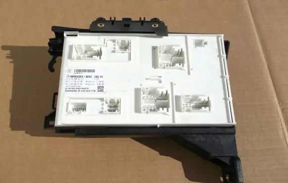 Mercedes-Benz GLA W156 X156 SAM control unit A2469009413