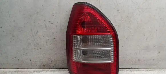 Opel Zafira A Rear/tail lights 62280