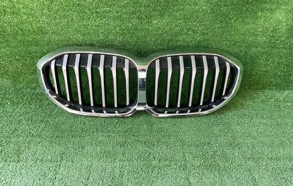 BMW 1 F40 Front grill