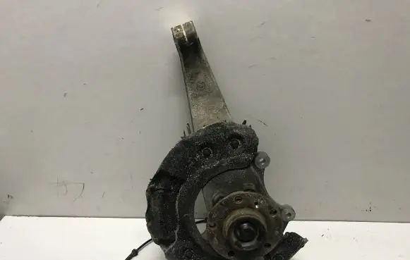 BMW 6 F06 Gran coupe Front wheel hub 6775769