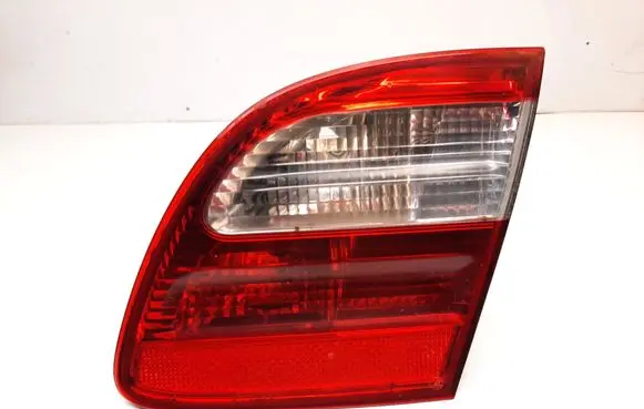 Mercedes-Benz E W211 Tailgate rear/tail lights A2118200777 A2118201464