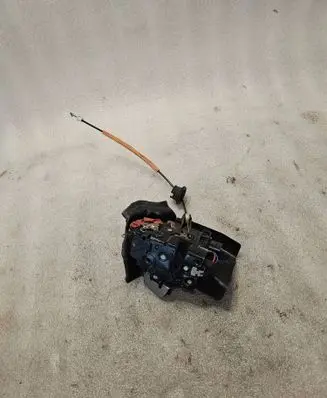 Audi A4 S4 B6 8E 8H Rear door lock 8E0839349