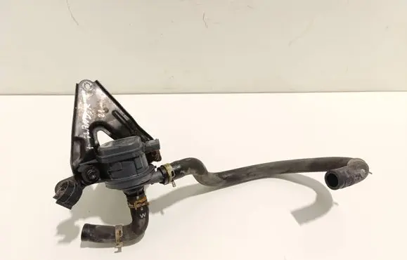 Toyota Highlander XU70 Electric auxiliary coolant/water pump G904042010 64520G147112