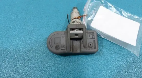 Tire pressure sensor