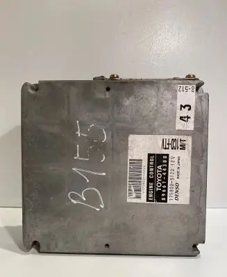 Toyota Avensis Verso Engine control unit/module 8966144300 1758005122