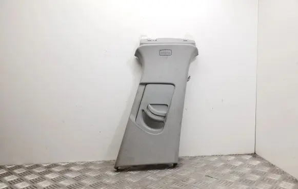 Audi A4 S4 B9 (B) pillar trim (top) 8W0867244D