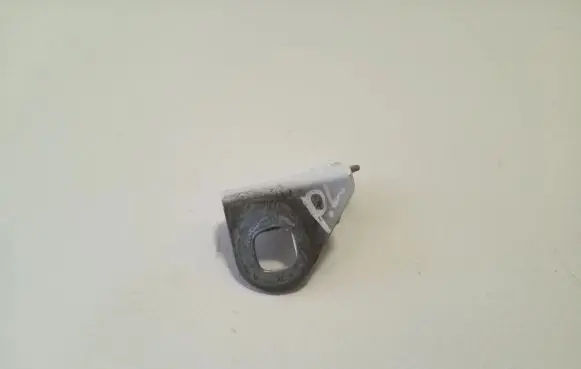 Land Rover Evoque II Fender mounting bracket K8D216A129A