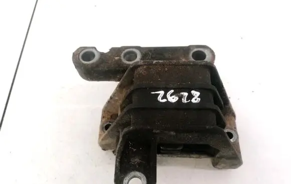 Opel Signum Engine mount bracket