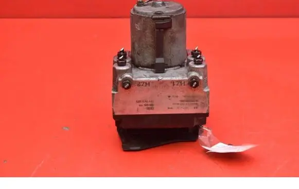 Audi A4 S4 B5 8D ABS Pump 8D0614111