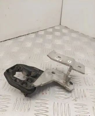 BMW 3 GT F34 Radiator support slam panel bracket 